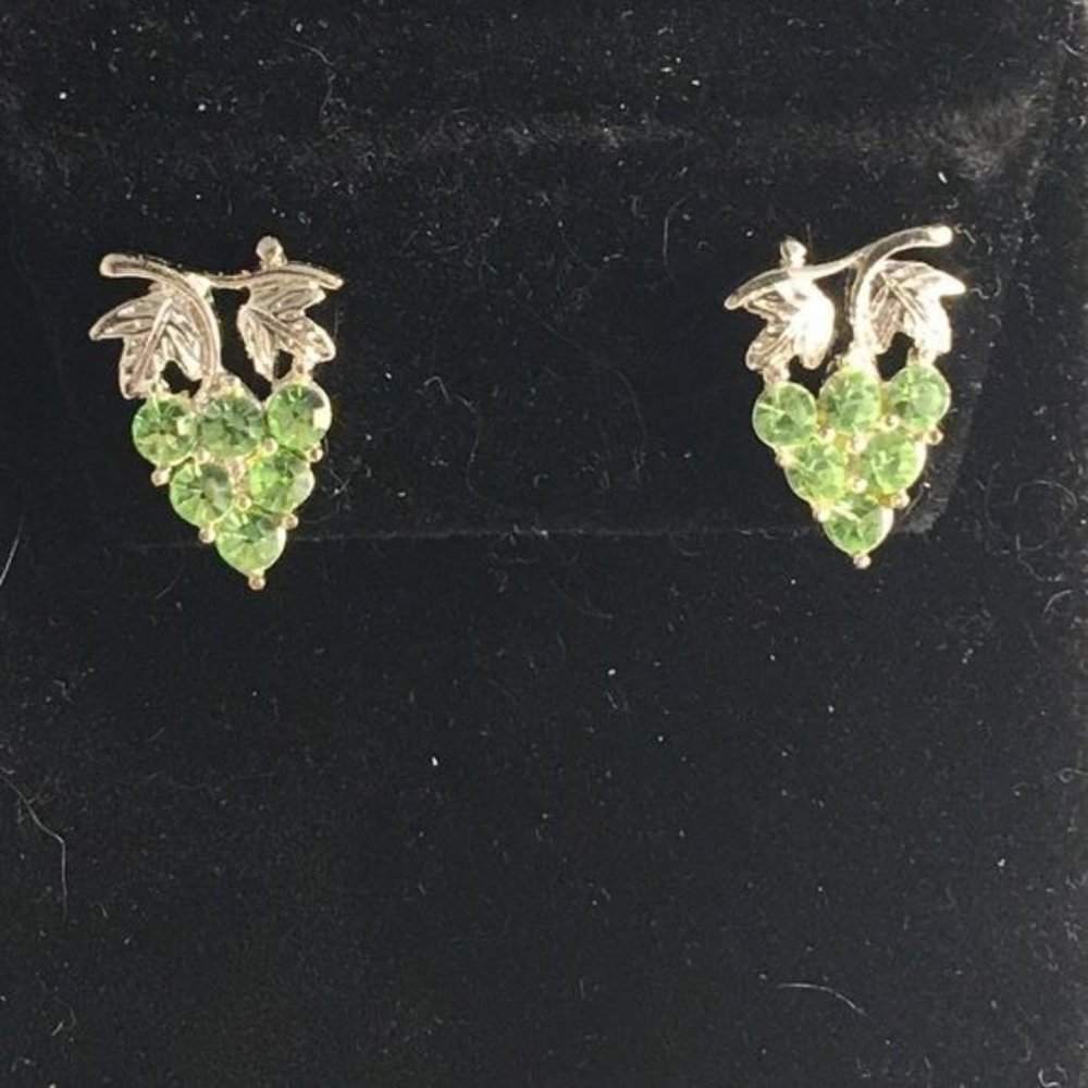 Wine grapes leaves pierced bling earrings NEW